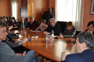 Il presidente Borgna al tavolo della crisi Gec (foto Uff. Stampa Provincia)