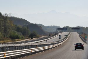 L'autostrada Cuneo-Asti (foto Uff. Stampa Provincia)