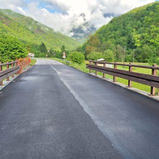 Il ponte sulla sp 23 in località Levata
