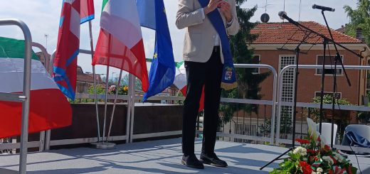 Il presidente Robaldo al 15° raduno Alpini in Langa
