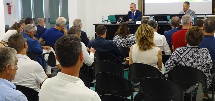 Un momento dell'incontro ptenutosi presso la sala Falco del Centro Incontri