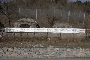 Il blocco 5 dello sbarramento di Moiola (foto tratta dal sito visitstura.it)