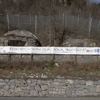 Il blocco 5 dello sbarramento di Moiola (foto tratta dal sito visitstura.it)