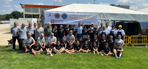 I partecipanti al campo scuola “Anch’io sono la Protezione Civile”
