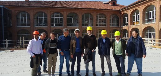 Foto di gruppo con il presidente Robaldo, il sindaco Fogliato, progettisti e tecnici
