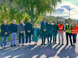 Amministratori e tecnici provinciali presenti all'avvio dei lavori della rotatoria in località Olle di Vicoforte