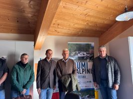 Un momento della visita al centro ALPSTREAM di Ostana