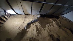 Il punto in cui si è verificato lo svuotamento di materiale sabbioso