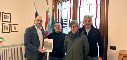 L'incontro tra il presidente Robaldo, il dirigente Risso e il direttore e il responsabile del CRAS di Bernezzo Monti e Attolico