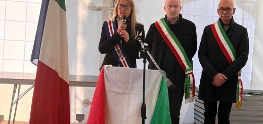 Il discorso della consigliera Casale durante le celebrazioni commemorative dell'eccidio di Ceretto