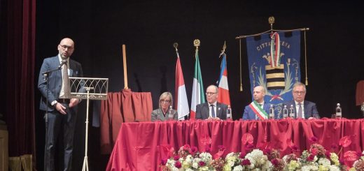 L'intervento del presidente Robaldo durante la visita ufficiale del Principe Alberto di Monaco a Ceva