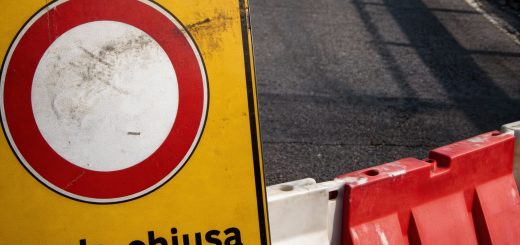 Strada chiusa (foto di repertorio)