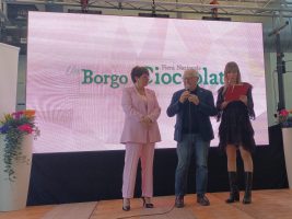 Il consigliere Pulitanò all'inaugurazione di "Un borgo di cioccolato"