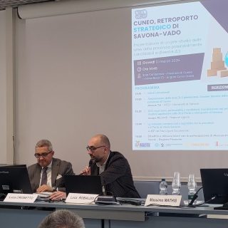 L'intervento del presidente Robaldo durante l'incontro sulle zone logistiche semplificate