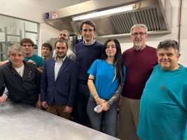 Foto di gruppo durante la Festa del Tartufo Nero di Scagnello