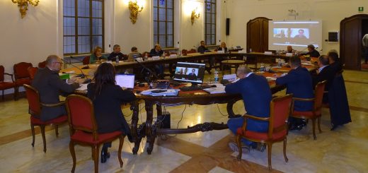 Una seduta del Consiglio provinciale (foto di repertorio)
