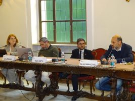 Il capogruppo Sannazzaro presenta l'ordine del giorno relativo alle relativo alle problematiche del settore pesca