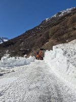 I lavori di sgombero neve sulla sp 301 per San Giacomo di Entracque
