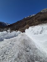 I lavori di sgombero neve sulla sp 301 per San Giacomo di Entracque