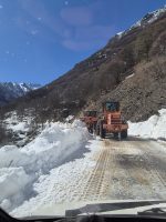 I lavori di sgombero neve sulla sp 301 per San Giacomo di Entracque