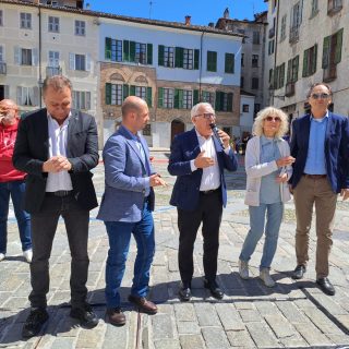 L'intervento del consigliere Pulitanò durante il Palio dei Rioni di Ceva