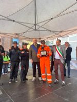 Una delle premiazioni del raduno provinciale AIB di Ceva