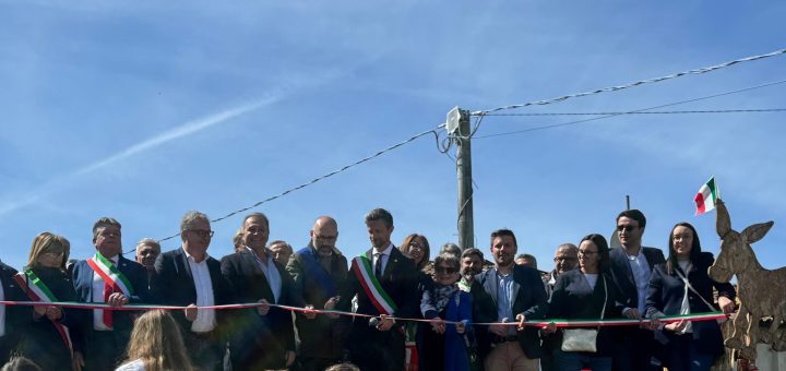L'inaugurazione della fiera “Un asino per amico”