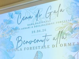 Un momento della cena di gala presso l’aula magna Cinzia Benedetto della scuola forestale di Ormea