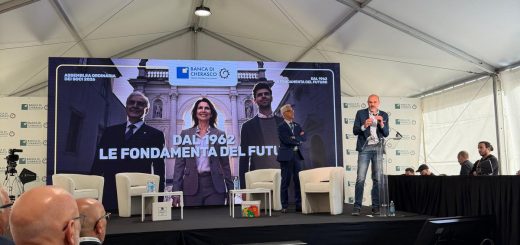 L'intervento del consigliere Sannazzaro all’Assemblea dei soci della Banca di Cherasco