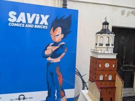 Uno dei protagonisti dell'anime "Dragonball" vegli a sulla ripoduzione della torre civica di Savigliano