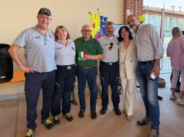 Il consigleire Sannazzaro con i volontari della Protezione civile di Casalgrasso