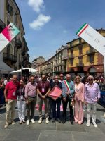 La consigliere Casale con il sindaco di Slauzzo Demaria per le vie di Saluzzo