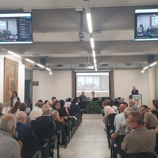 Il pubblico nella sala Falco durante la tavola rotonda del Living Lab Il rapporto tra Acqua e Agricoltura al tempo del cambiamento climatico
