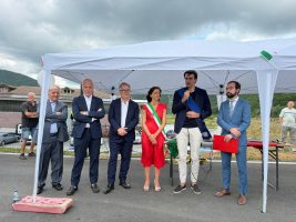 L'intervento del consigliere Danna durante la cerimonia di inaugurazione del ponte "Alex Zanardi" a Priola