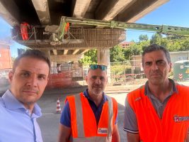 Il Consigliere Simone Manzone e i tecnici durante il sopralluogo a Canale Sopralluogo a Canale