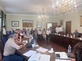 Un momento del consiglio provinciale itinerante a Sommariva Perno