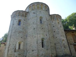 L'abside del'Abbazia di San Costanzo al Monte