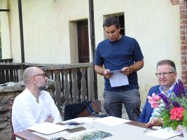 L'intervento del sindaco di Villar San Costanzo Stefano Ribero a inizio seduta