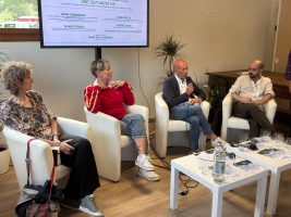 L'intervento del consigliere Dovetta durante la cerimonia del premio Nuove Alpi