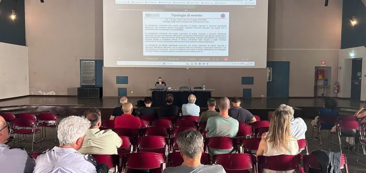 Un momento della Scuola di protezione civile svoltasi presso il Centro polifunzionale “Arpino” di Bra