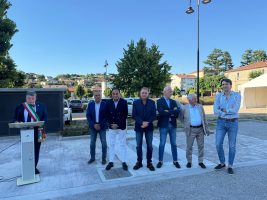 Un momento dell'inaugurazione della nuova area camper di Dogliani
