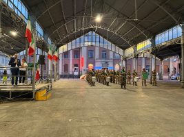 Un momento del raduno delle fanfare alpine di Saluzzo