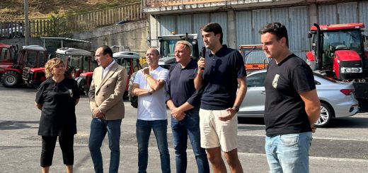 L'intervento del consigliere Danna durante il Raduno dei Trattori di Roburent di domenica 19 luglio