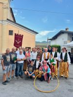 Il presidente Robaldo e i consiglieri Danna e Pulitanò con i promotori dell'iniziativa "Bagnasco a colori"