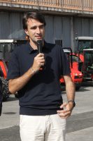 L'intervento del consigliere Danna durante il Raduno dei Trattori di Roburent di domenica 19 luglio