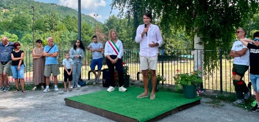 L'intervento del consigliere Danna all'inaugurazione della Festa del Bosco di Viola