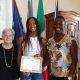 Il presidente Robaldo con Sara Curtis e i suoi familiari dopo la consegna dell'attestato di benemerenza
