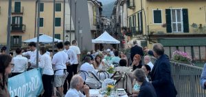 Un momento della cena di gala sul ponte Giugiaro di Garessio