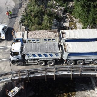 Foto area scattata mediante un drone dai tecnici del laboratorio che registrava gli spostamenti del ponte