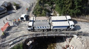 Foto area scattata mediante un drone dai tecnici del laboratorio che registrava gli spostamenti del ponte